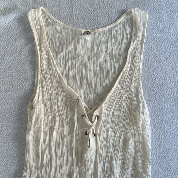 BECCA Ponza Plunge Dress Cover Up, Size Medium, $119 - Picture 8 of 8